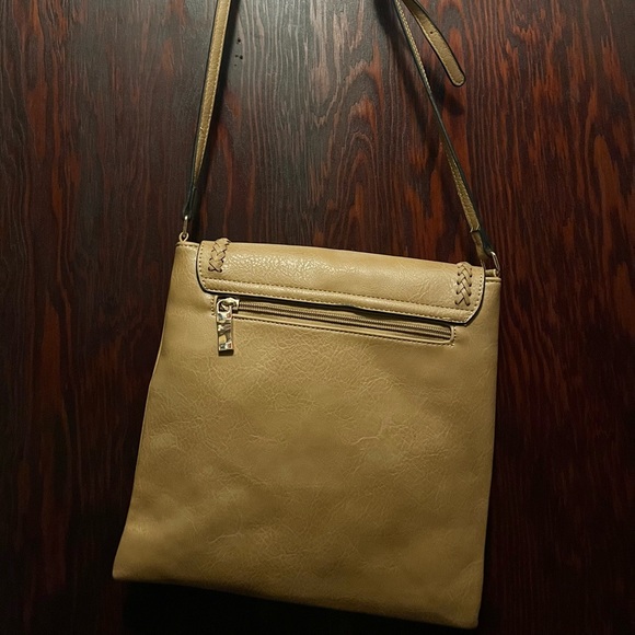 Purse ! - Picture 2 of 3